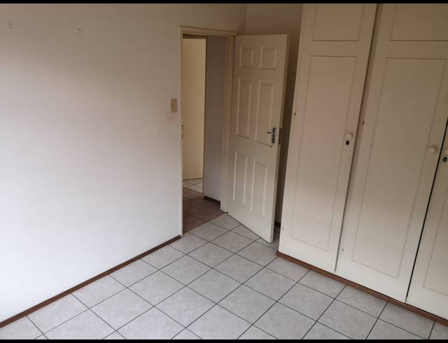 2 BEDROOM APARTMENT RENTED IN PELHAM